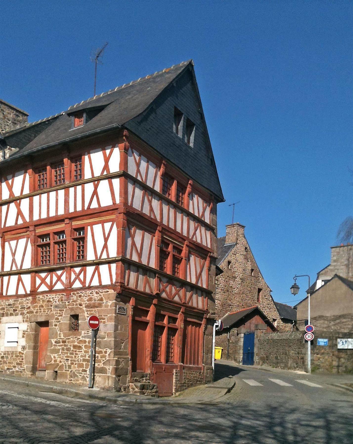 Hotel Ker Izel Saint-Brieuc Centre Historique Exterior foto